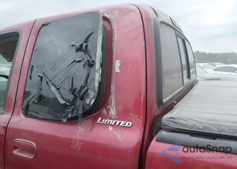 2001 Toyota Tundra Ltd V8 z USA, uszkodzony, nr VIN 5TBRT38111S192176